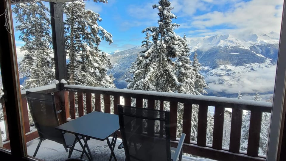 Winter, View (from property/room), Balcony/Terrace, Mountain view