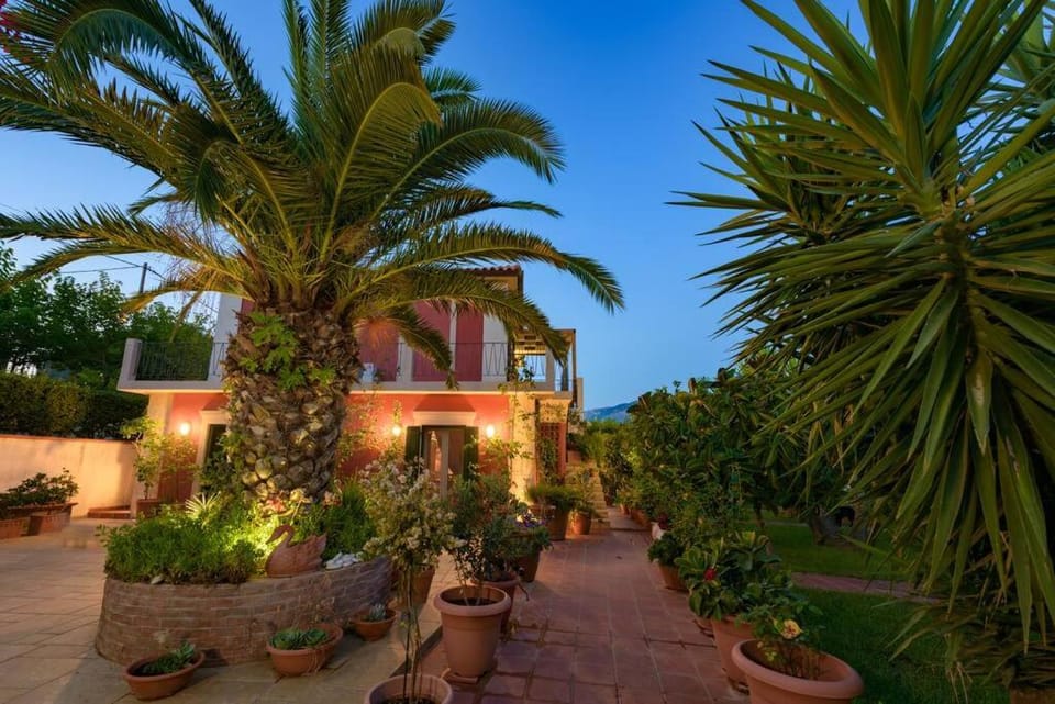 N A P L house House in Cephalonia