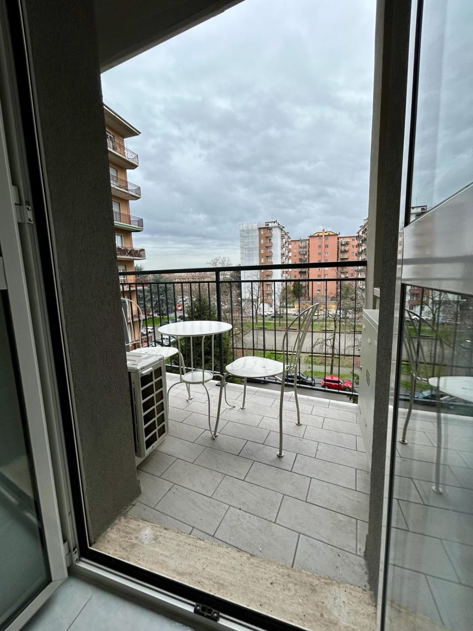 View (from property/room), Balcony/Terrace, Dining area