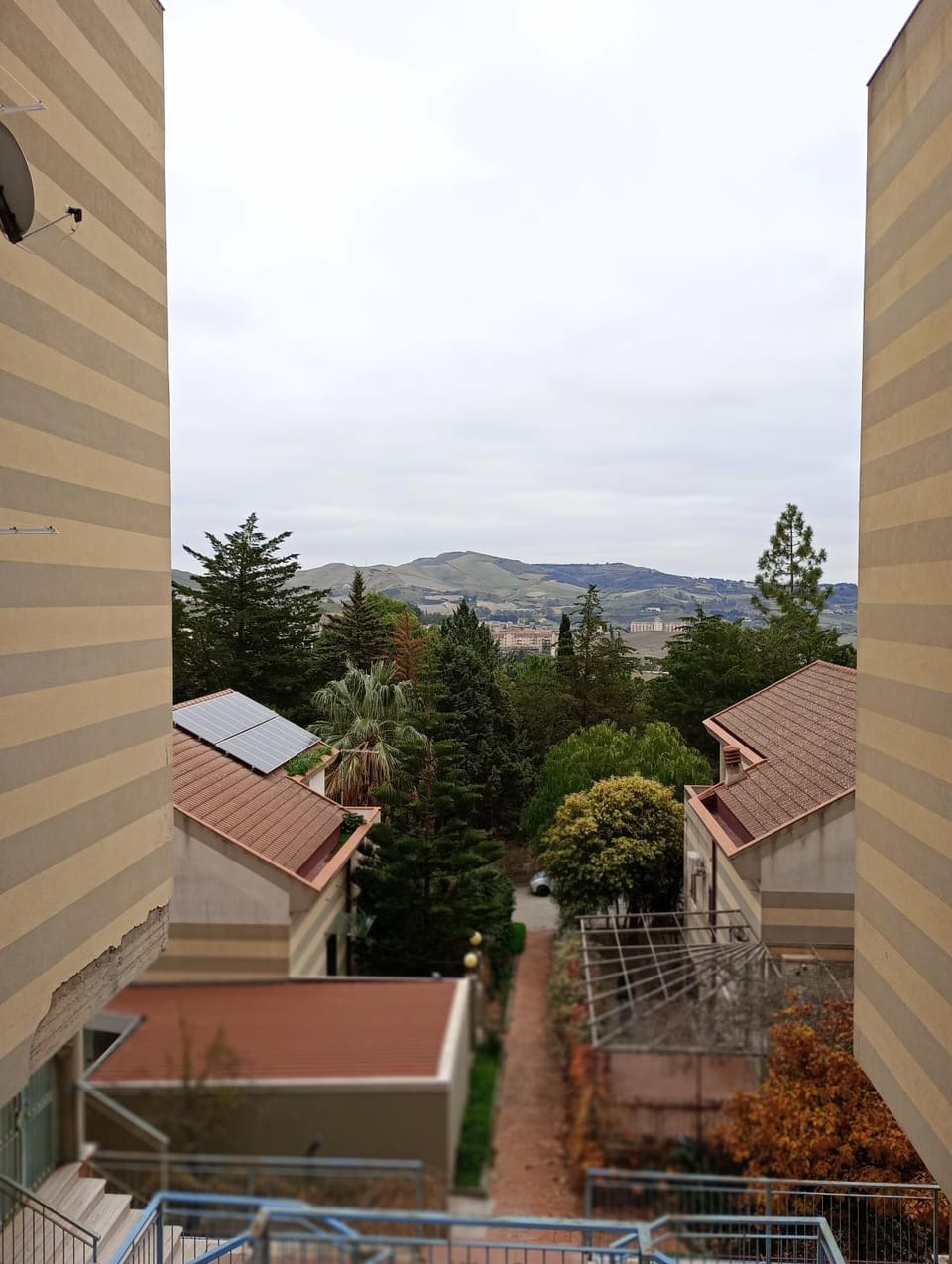 Property building, Mountain view