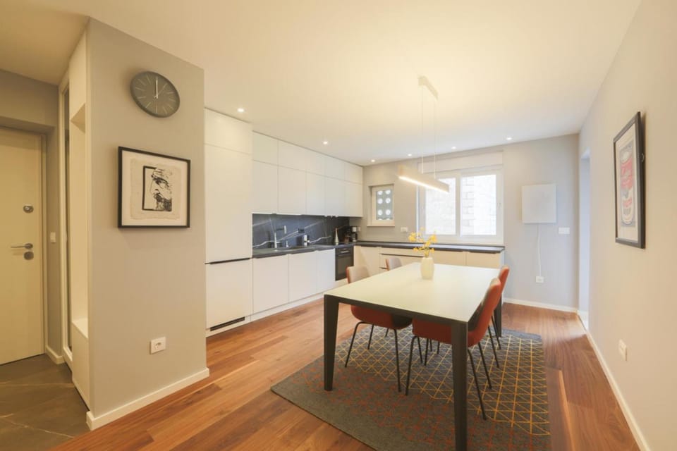 Kitchen or kitchenette, kitchen, kitchen