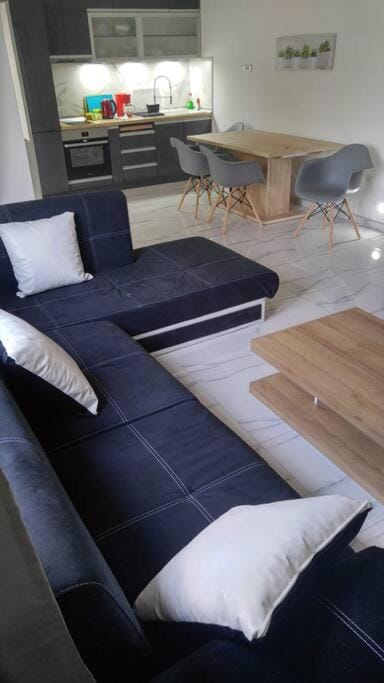 100sqm2bedrooms free parking Airport 10min Apartment in Decentralized Administration of Macedonia and Thrace