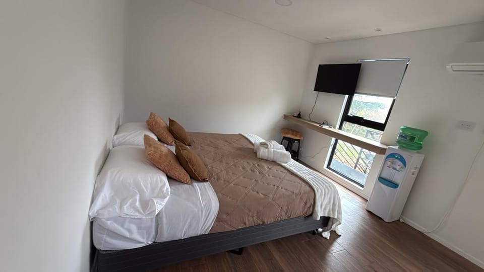 Hospedaje Anas inn - guesthouse Bed and Breakfast in Ezeiza