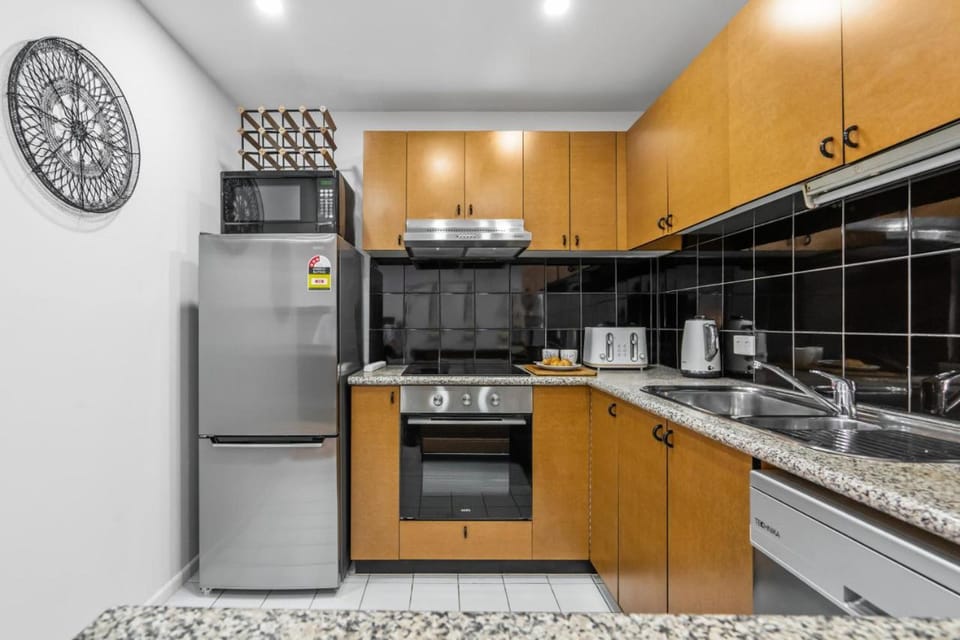 Coffee/tea facilities, Kitchen or kitchenette, dishwasher, minibar, pet friendly, stove, toaster