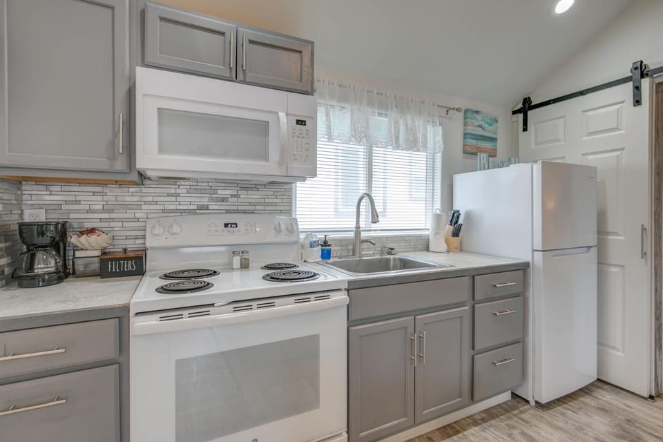 Mermaid Cottage 1-bedroom beach cottage House in Grayland