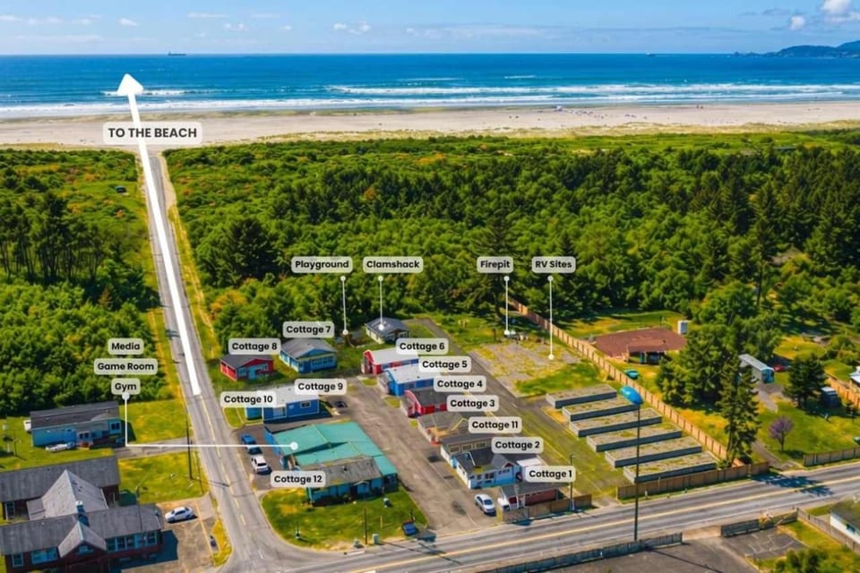 Shell Collector Cottage 2-Bed by the Sea w fireplace House in Grayland