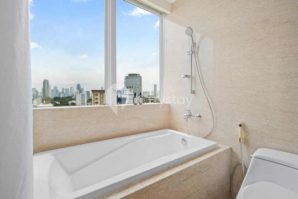 Bathroom, Bath