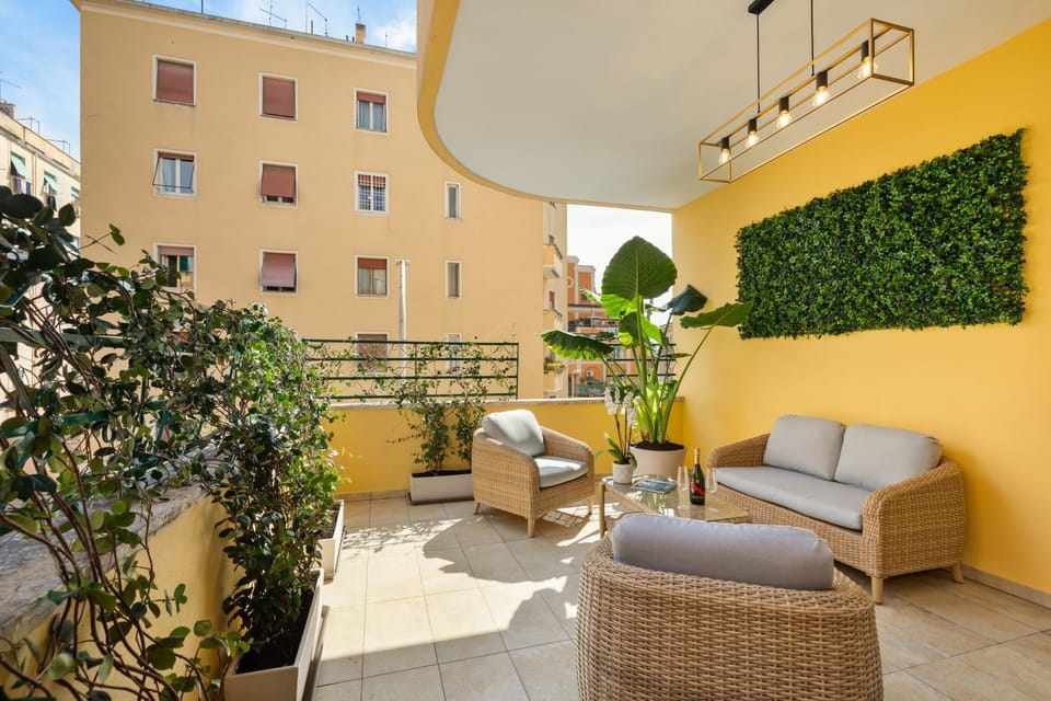 Patio, Balcony/Terrace