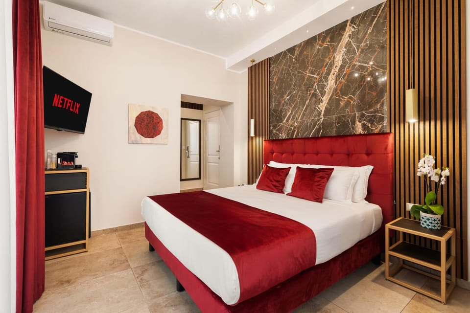 Bed, TV and multimedia, Bedroom, minibar