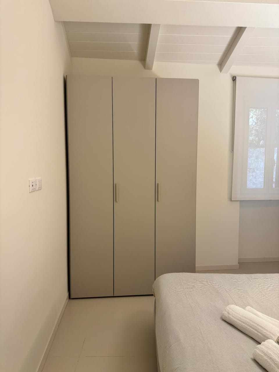 Bedroom, air conditioner