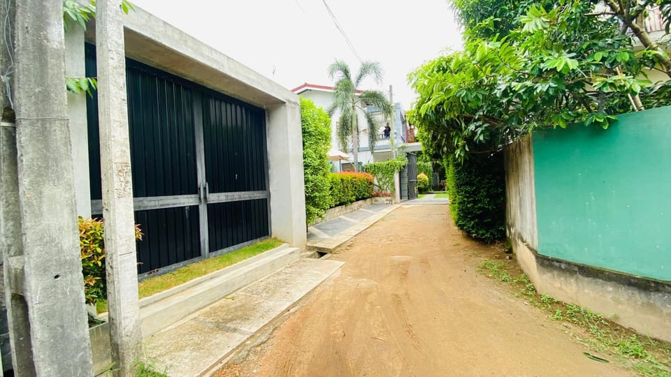 Erin Orr Villa Bed and Breakfast in Wadduwa