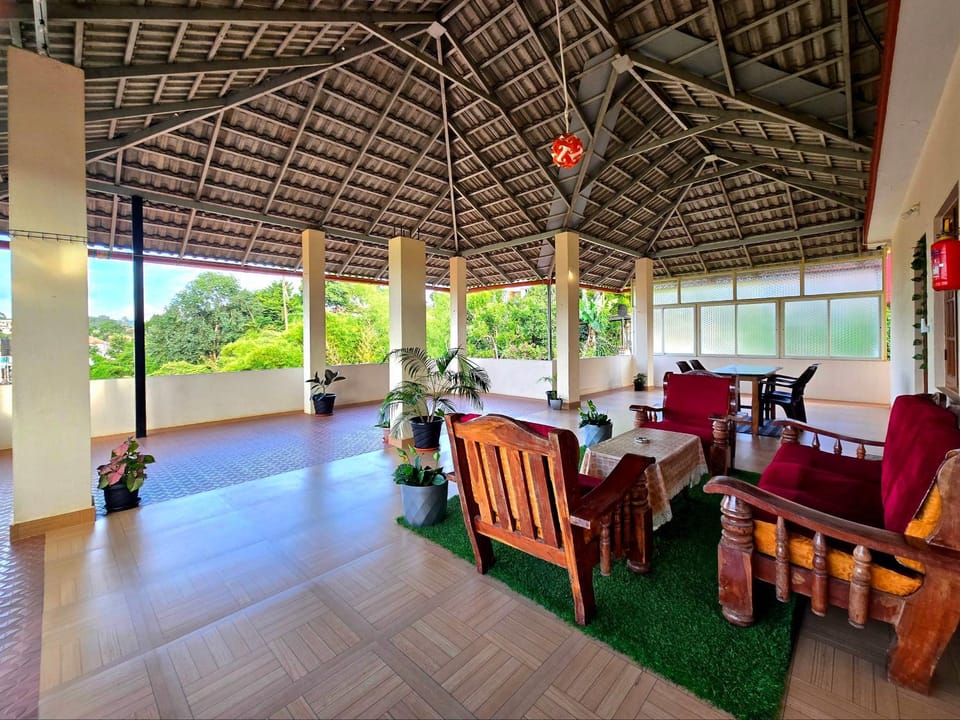 Patio, Balcony/Terrace, Seating area