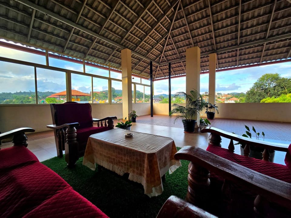 Patio, Balcony/Terrace, Seating area, Mountain view
