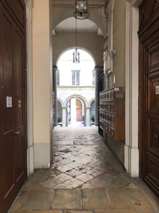 Le petit Opéra Apartment in Lyon