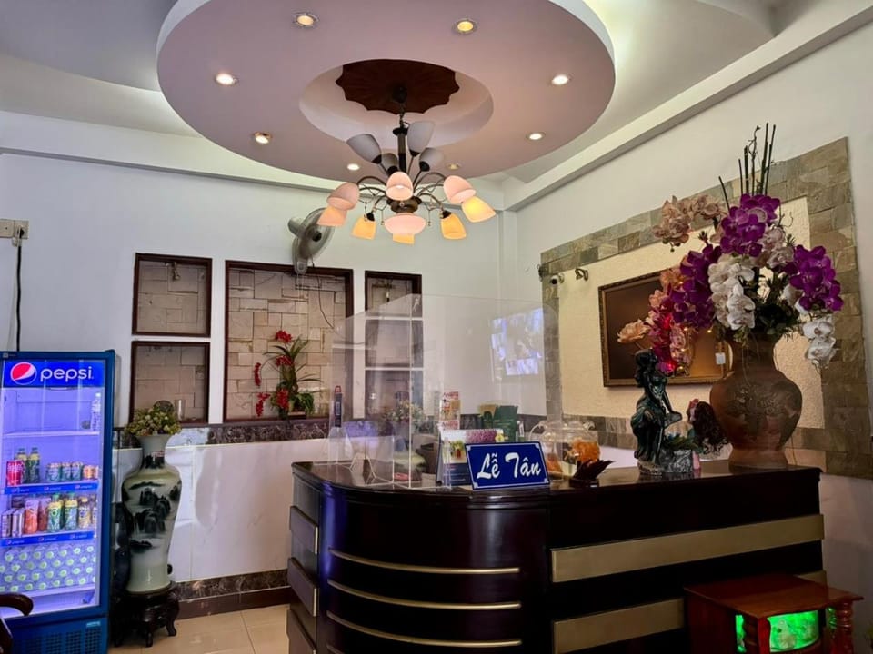 Khách Sạn Kim Long Hotel in Ho Chi Minh City