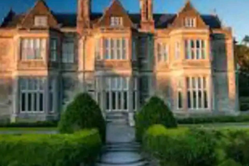Property building, Landmark view