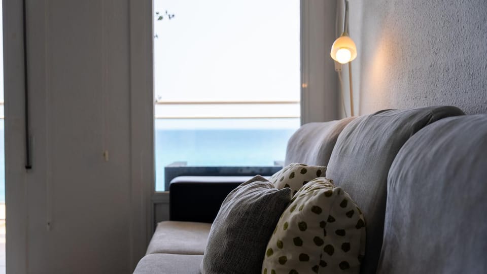 Living room, Sea view