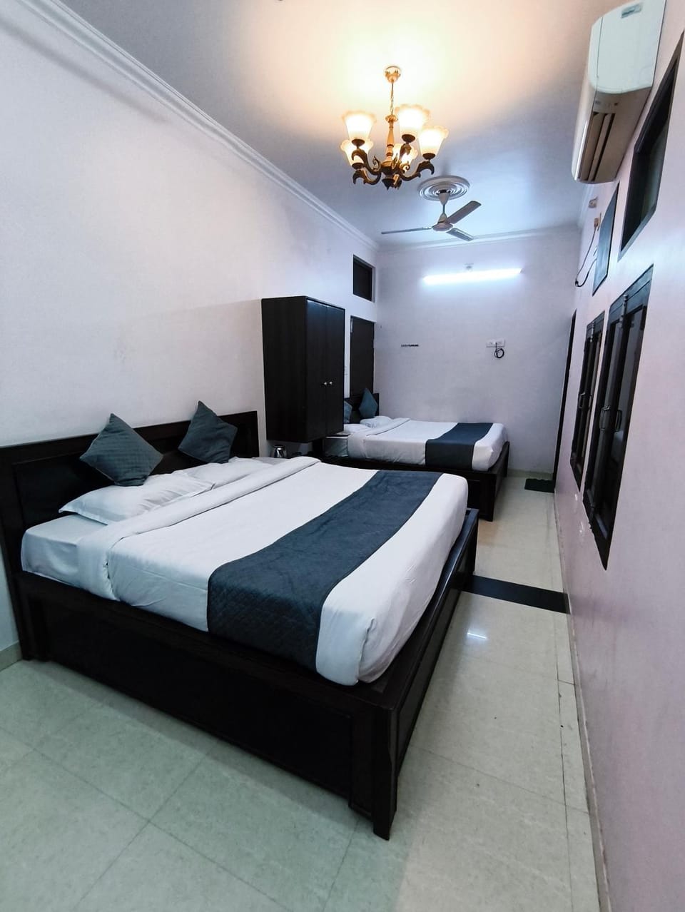 hotel blue star Hotel in Varanasi