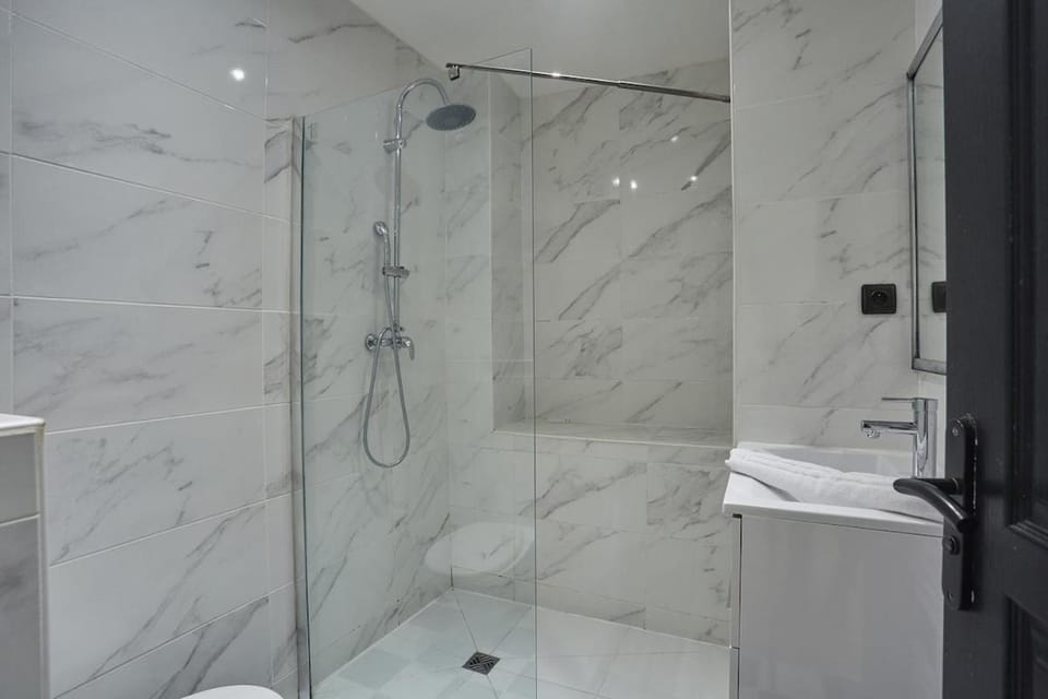 Apartment Center of Paris by Studio prestige Apartment in Paris