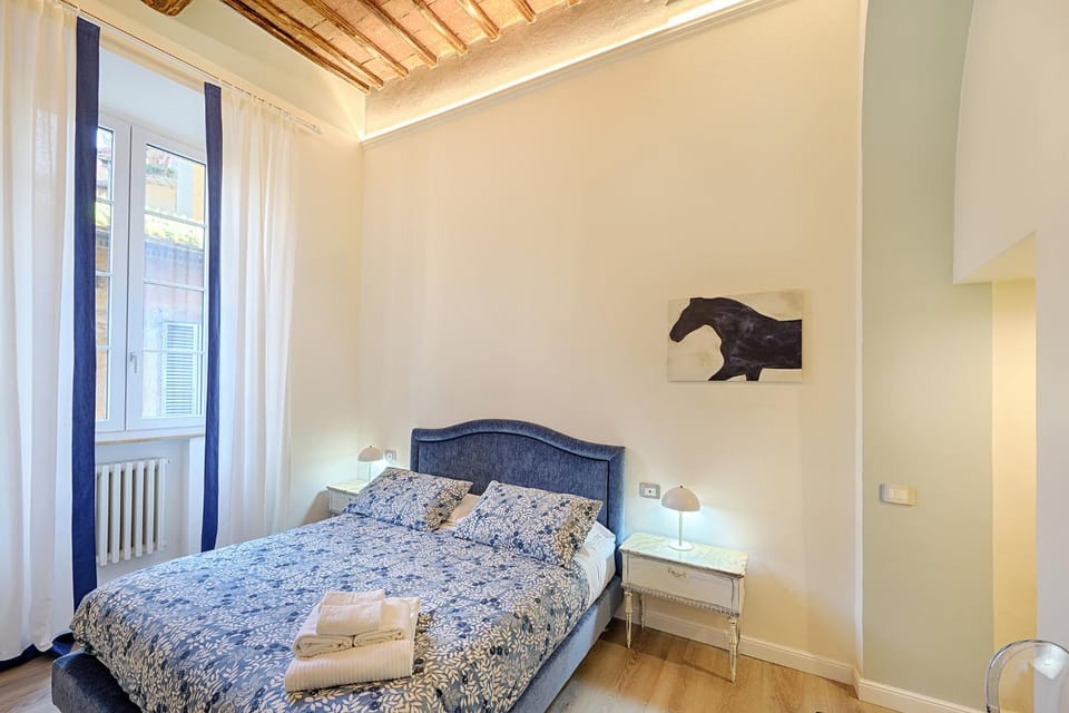 Bed, Photo of the whole room, Bedroom, internet, towels