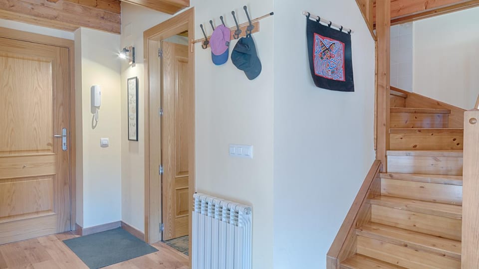 Saplan Real Estate DUPLEX LONGUERA Apartment in Catalonia