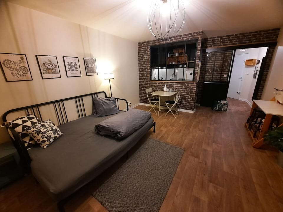 Studio agréable dans résidence Apartment in Joué-lès-Tours