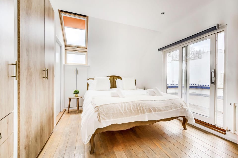 Duplex Apartment Shoreditch - the Living Elite Collection Apartment in London Borough of Hackney