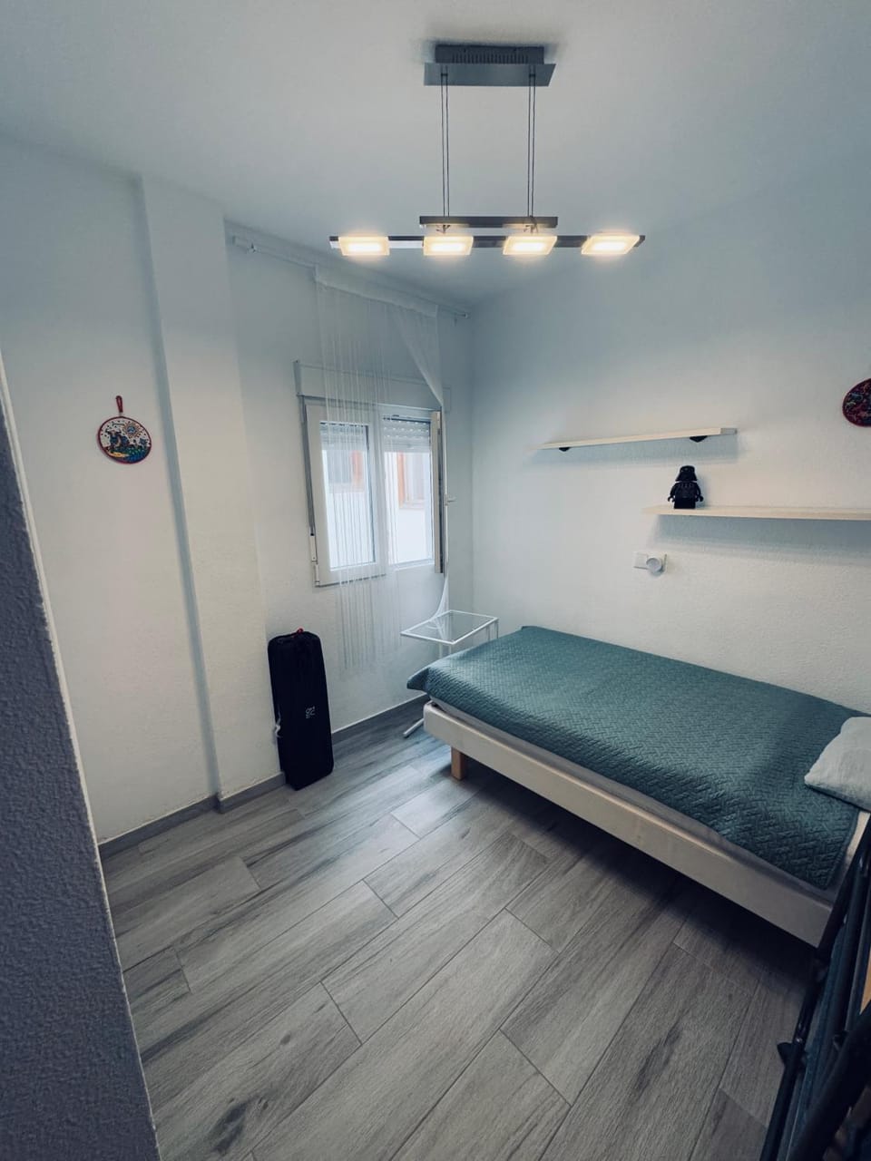 Photo of the whole room, Bedroom, children