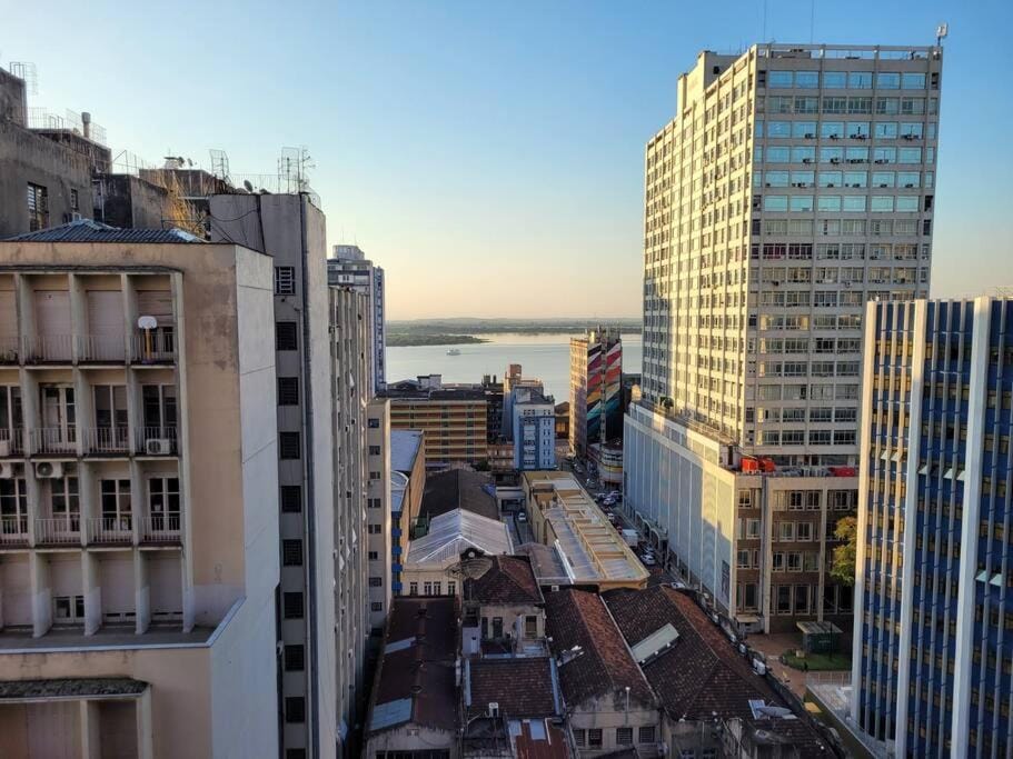 15 andar, Studio, Centro, vista incrível Apartment in Porto Alegre