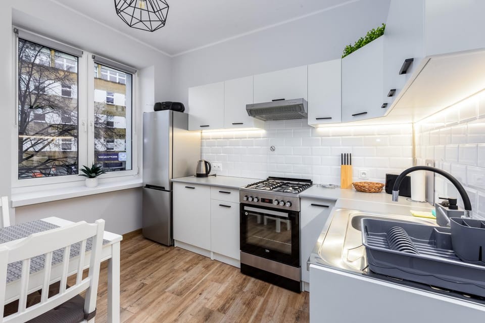 Coffee/tea facilities, Kitchen or kitchenette, Dining area, pet friendly, stove