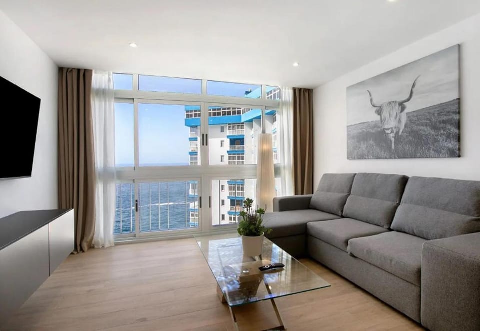 Living room, Sea view