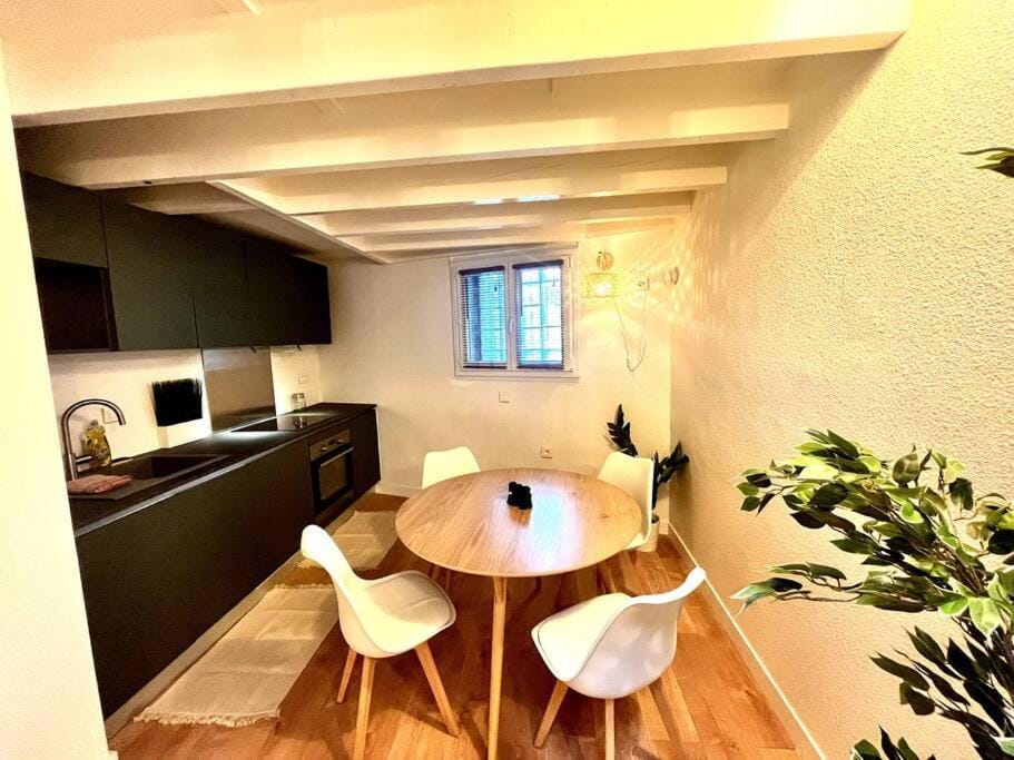 Cosy T3 proche gare et Nansouty Apartment in Bordeaux
