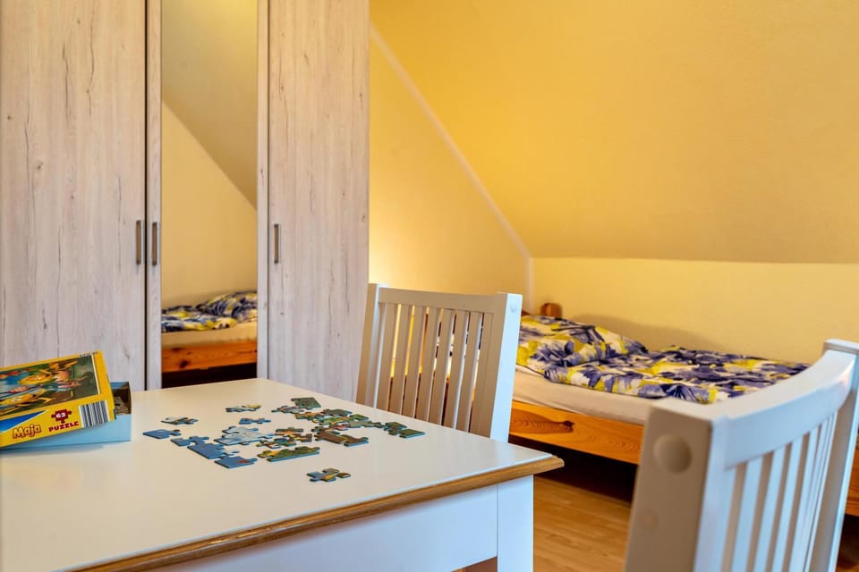 Property building, Living room, Bedroom