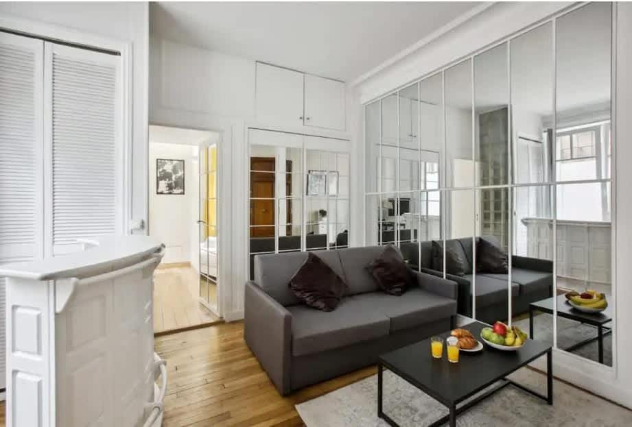 Appartement lumineux & agreable Apartment in Paris