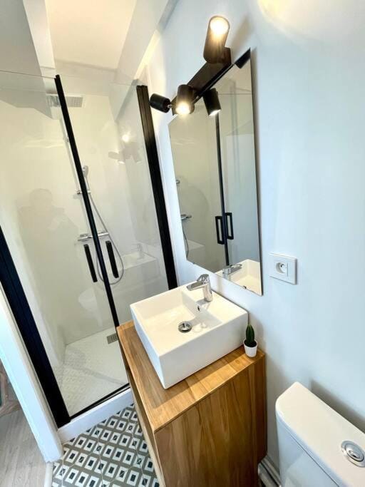 T3 Duplex entre gare et Nansouty Apartment in Bordeaux