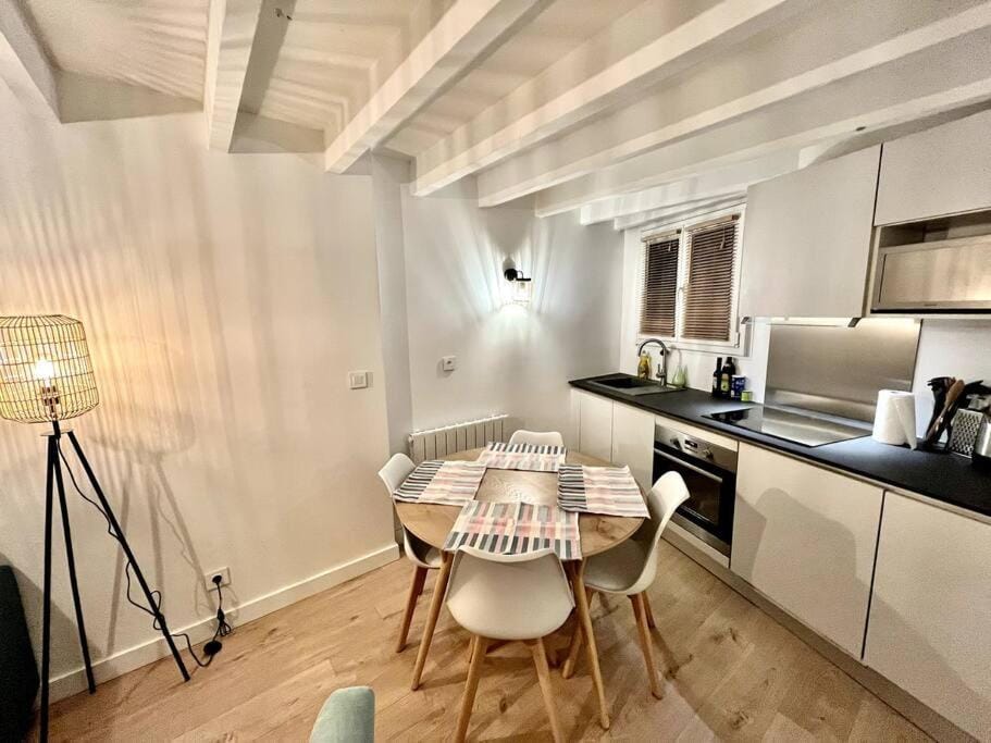 Sympa T3 entre gare et Nansouty Apartment in Bordeaux