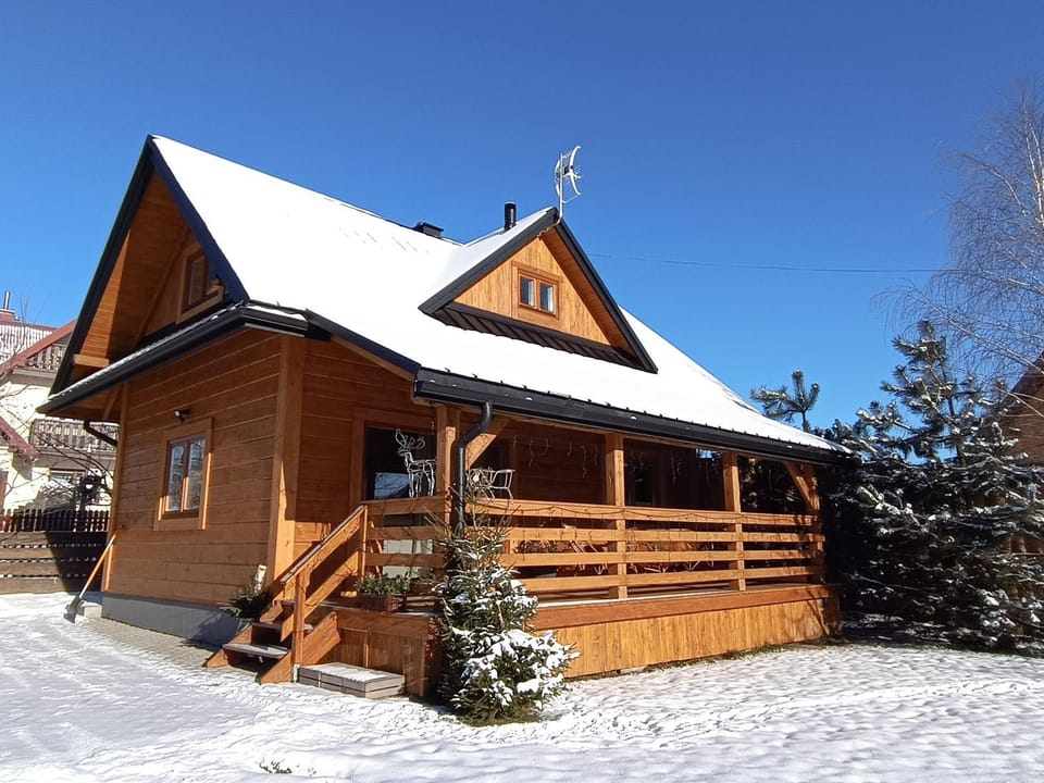 Property building, Winter