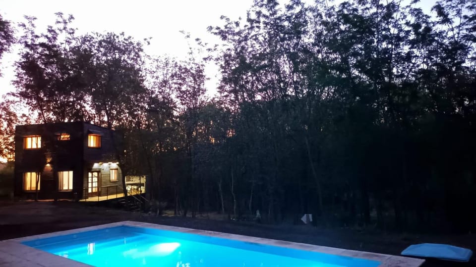 Property building, Natural landscape, Pool view, Swimming pool