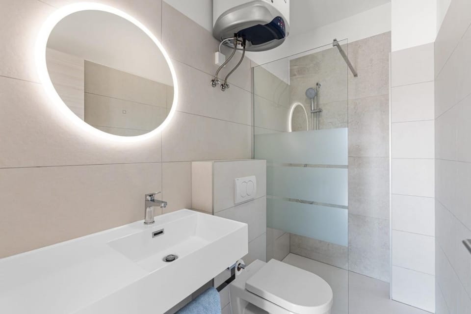 MT SUN 115 App 2 by Aneo Travel Apartment in Primorje-Gorski Kotar County