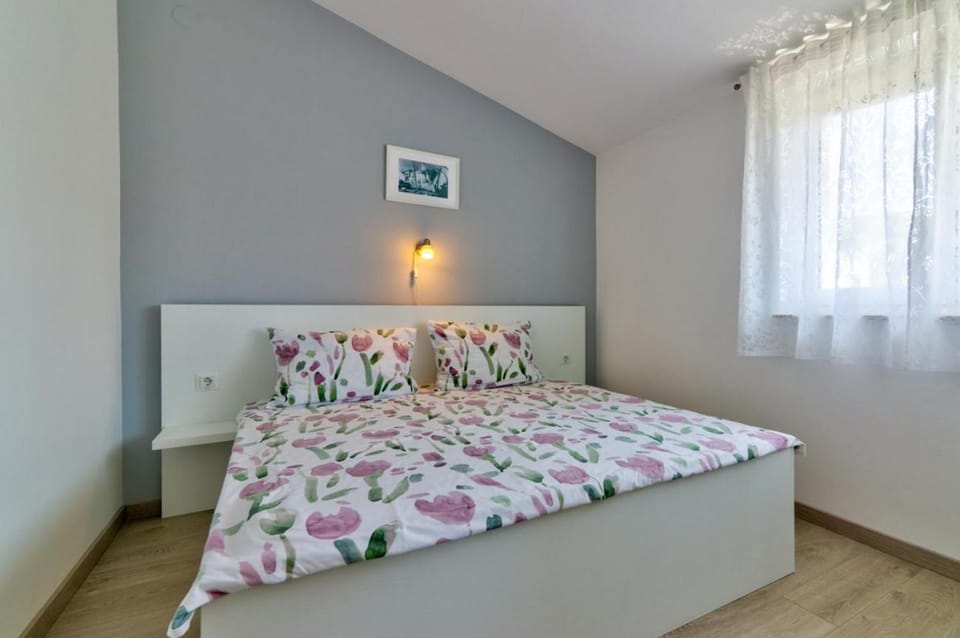 MT SUN 115 App 2 by Aneo Travel Apartment in Primorje-Gorski Kotar County
