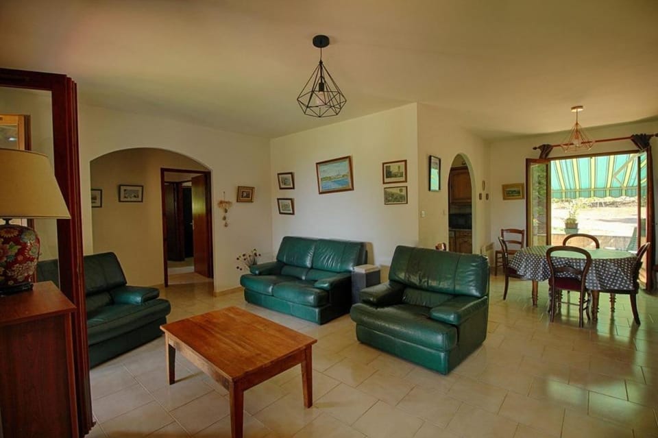 VILLA 200 m de la plage La Liscia TIUCCIA Villa in Corsica