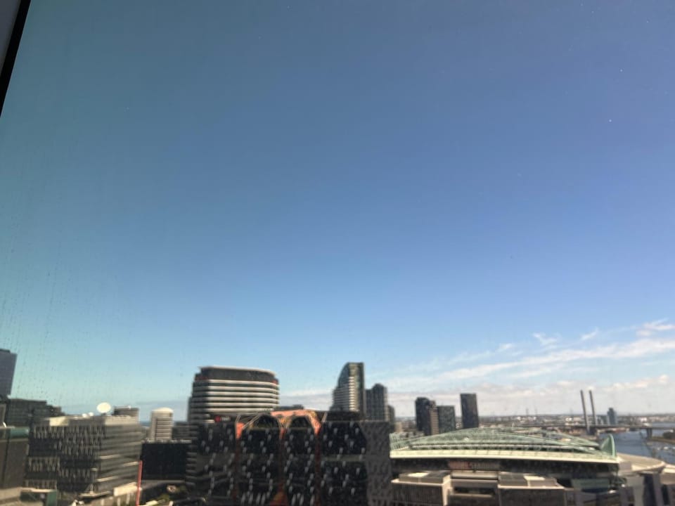 Wsp Lux 3b2b flat in CBD with balcony Apartment in Melbourne