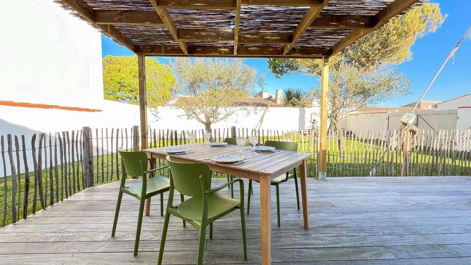 Patio, View (from property/room), Balcony/Terrace, Dining area