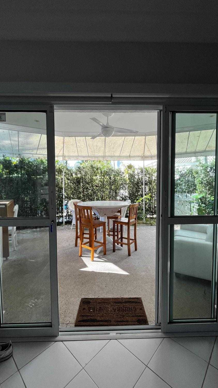 Casa em Riviera de São Lourenço Prática e Confortável, Reformada e Equipada! House in Bertioga