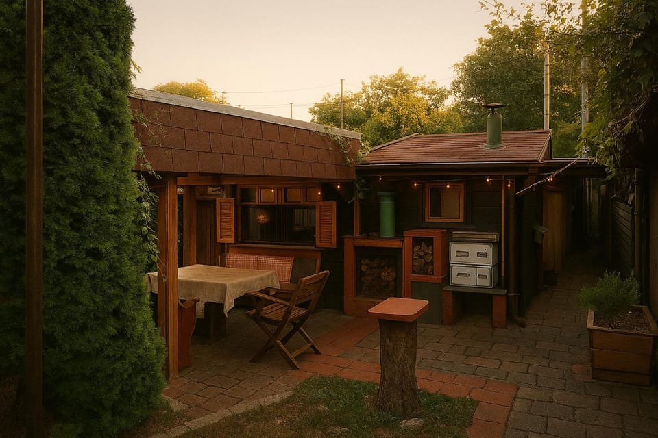 Patio, Spring, Garden