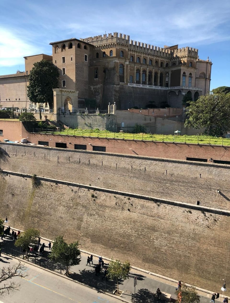 ZEUS GROUP VATICAN Bed and Breakfast in Rome