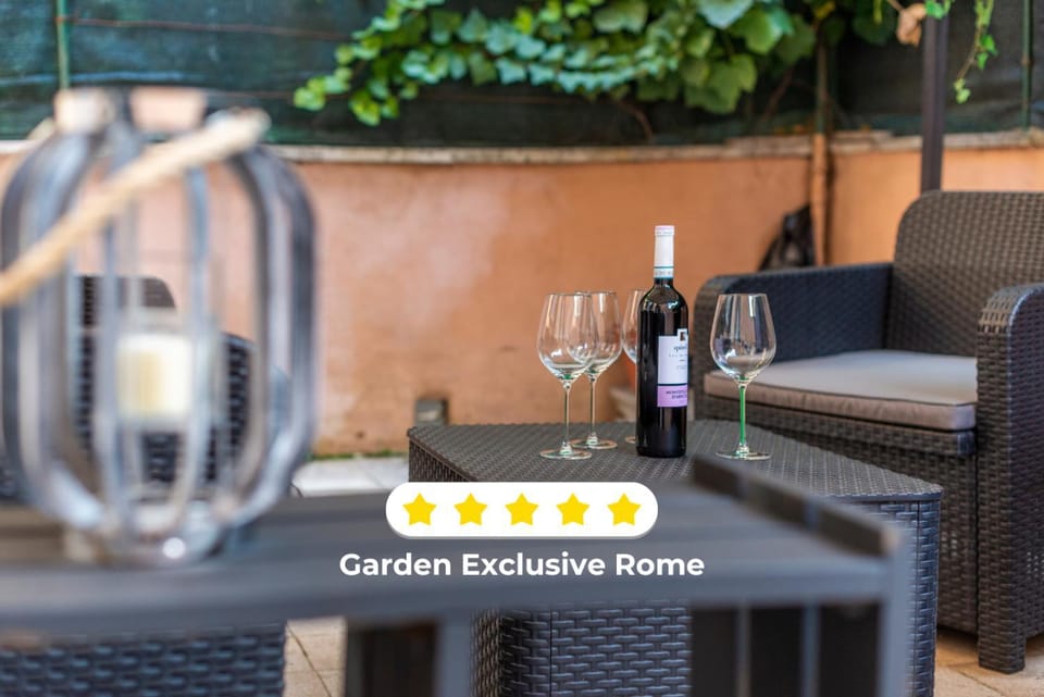 Garden, Garden, Balcony/Terrace