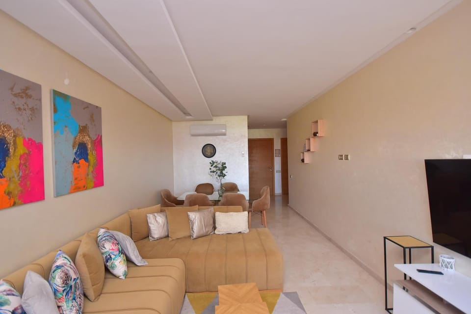 Vue Golf & Atlas Oasis de Prestige 5 min Aéroport Apartment in Marrakesh