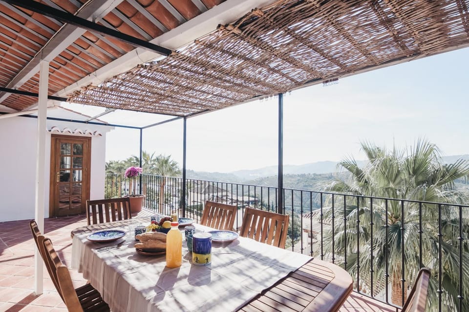 Day, Natural landscape, View (from property/room), Balcony/Terrace, Balcony/Terrace, Mountain view