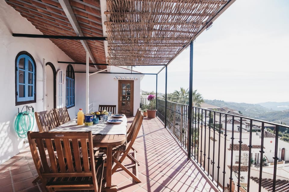 Natural landscape, View (from property/room), Balcony/Terrace, Balcony/Terrace, Mountain view, Sea view